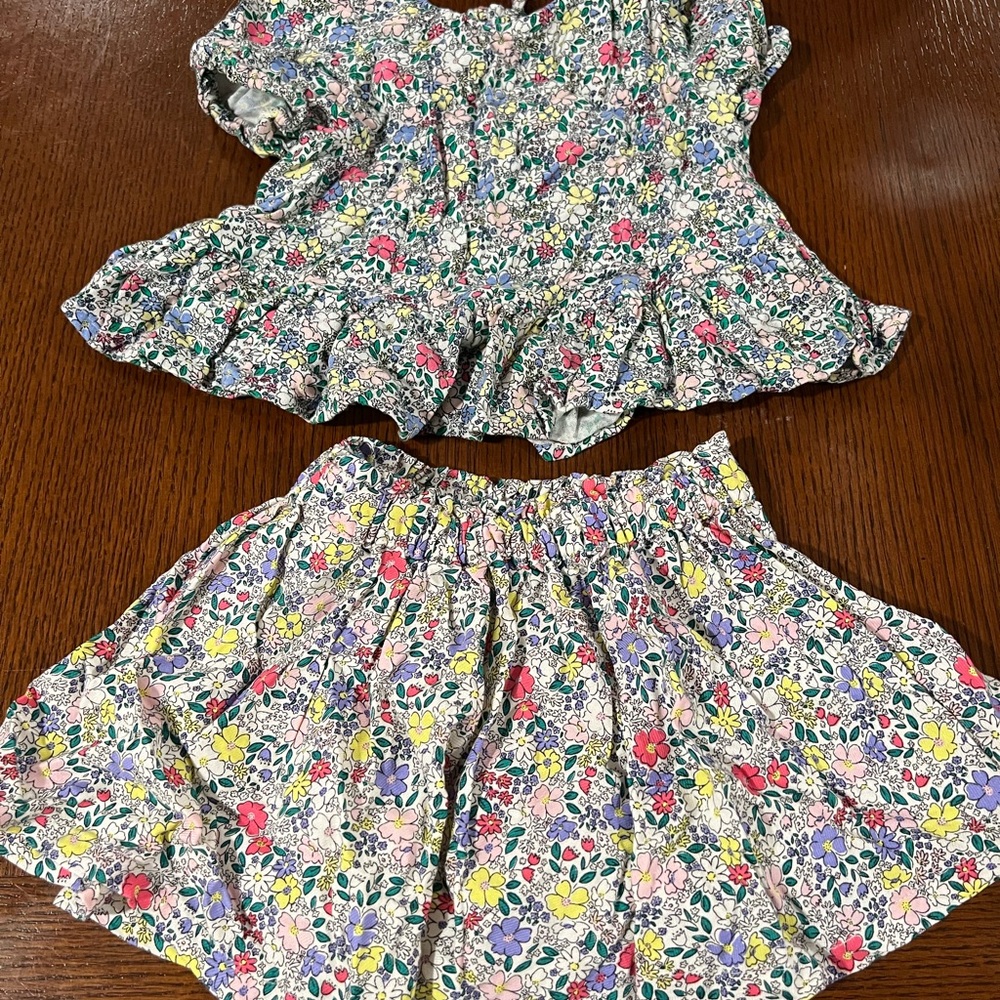 Old Navy Red and Pink Matching Skirt Set